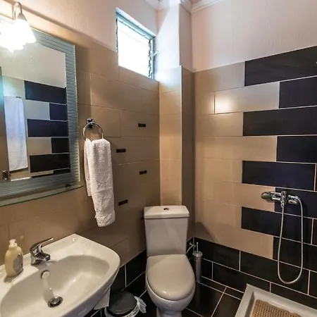 Katerina & بيت ضيافة سكالا بوتامياس